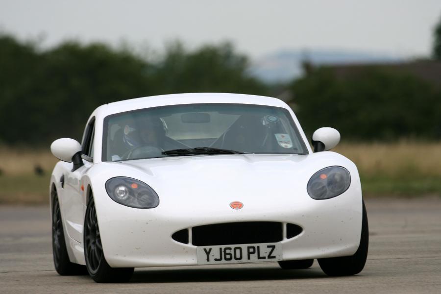  Ginetta G40R 2011 года  (фото 84 из 85)